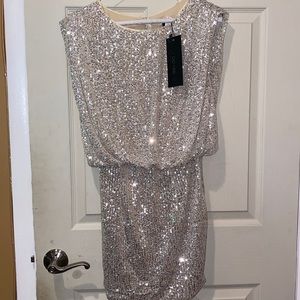 DO+BE. Size small. NEVER worn. Perfect for a special occasion!